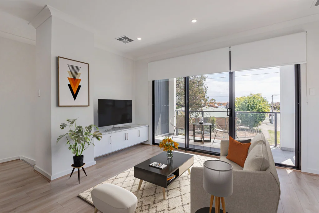 Cutting-Edge Design in an Amazing Location!