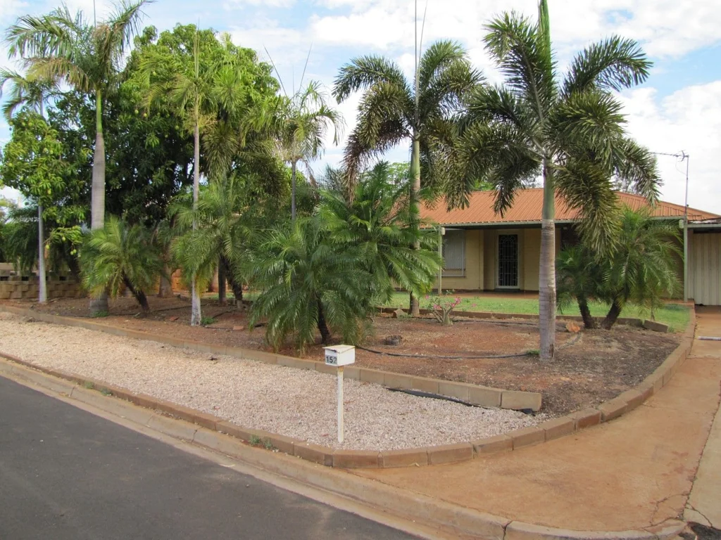 3 Giles Crescent, Dampier, WA 6713