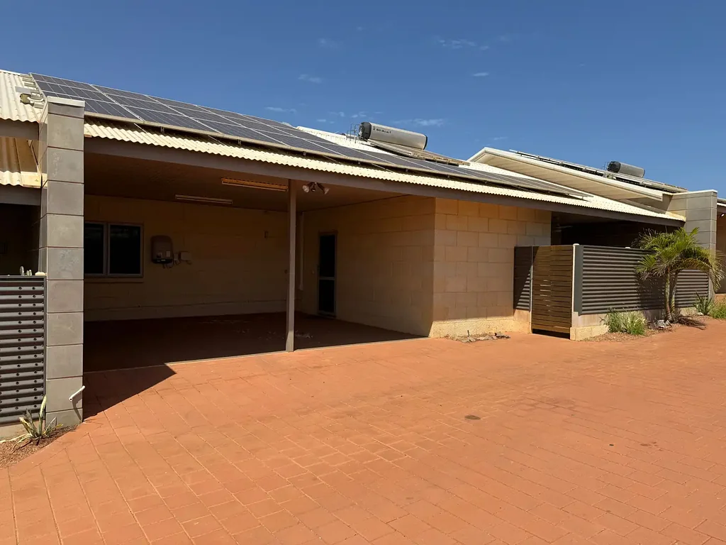 Fully Furnished 3 Bedroom Unit