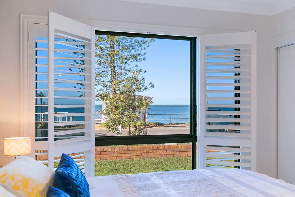 Margate 3Kwarto Stunning Coastal Apartment with Uninterrupted Water Views