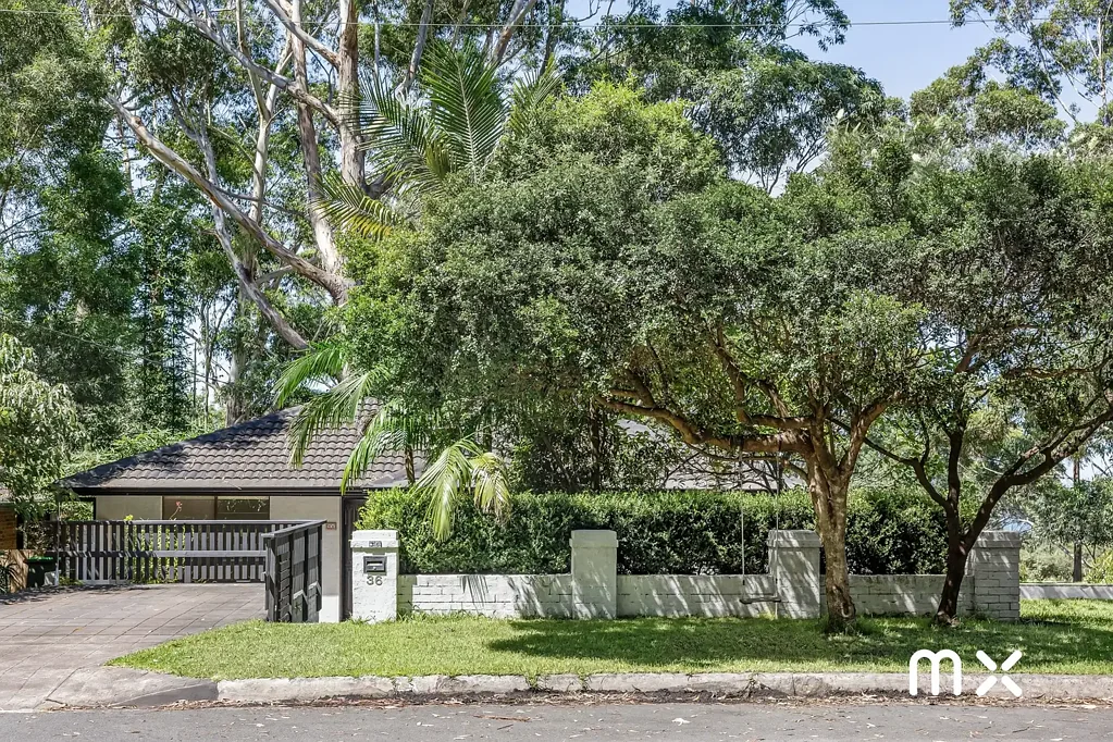 36 Armagh Parade, Thirroul, NSW 2515