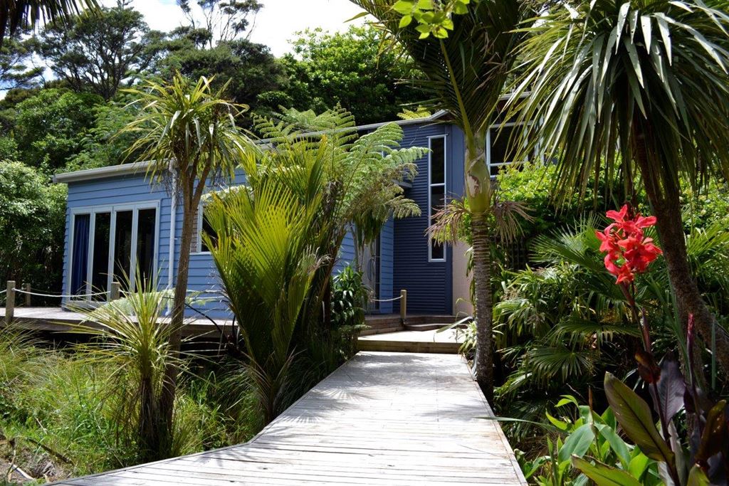 23 Palm Road, Palm Beach, Auckland, 3 Bedrooms, 2 Bathrooms