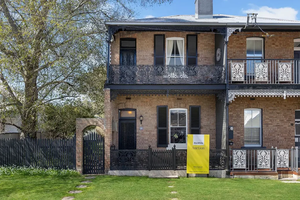 Lithgow 3Phòng ngủ FRENCH-INSPIRED TERRACE WITH RARE DOUBLE BLOCK