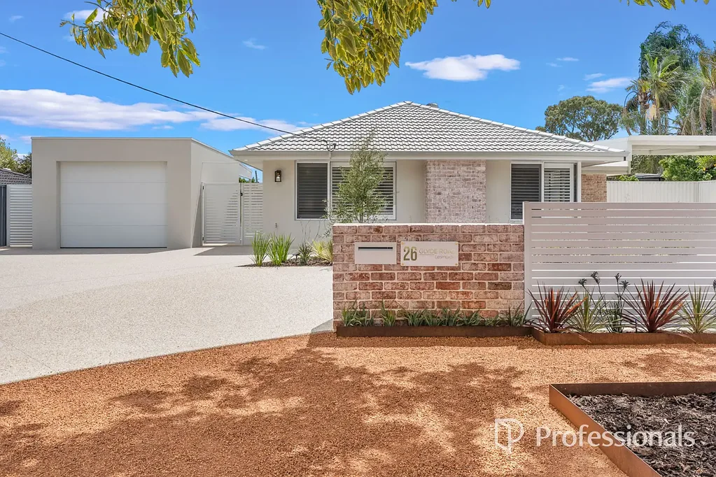 26 Glyde Road, Lesmurdie, WA 6076
