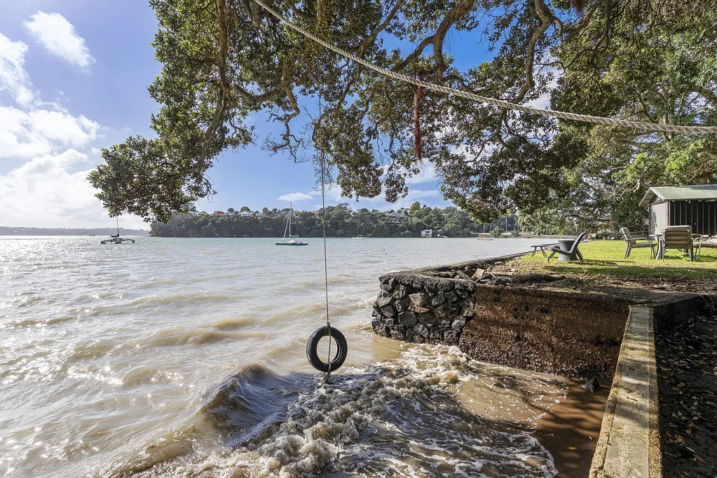 Westmere 5部屋 Westmere waterfront – buy one or both