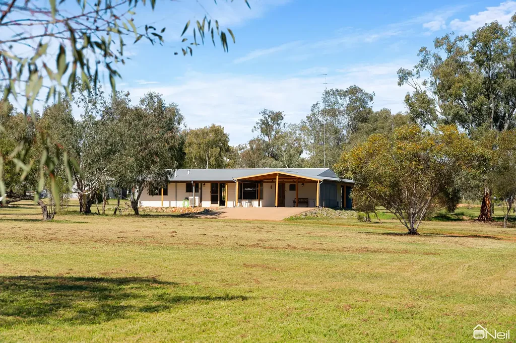 Beverley 4房  4.44 ACRES WITH A GREAT 4x2 HOME