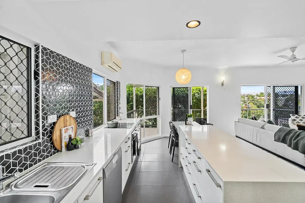 8/5 Brinsmead Terrace, Kanimbla, QLD 4870