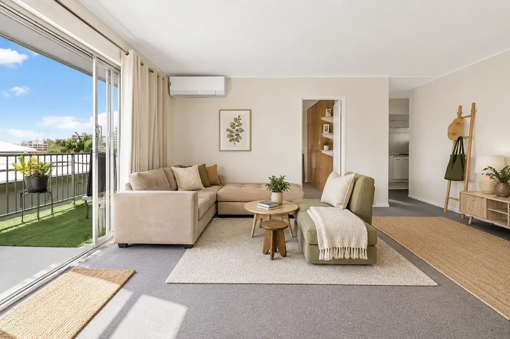 West End 2部屋 Riverside Opportunity in Prime West End Position