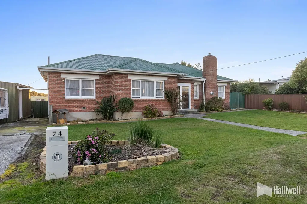 Latrobe 3房  Character & Comfort with Peaceful Rural Outlook