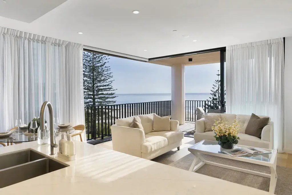 Palm Beach 3房  Uninterrupted Beach Views & Exceptional Coastal Living