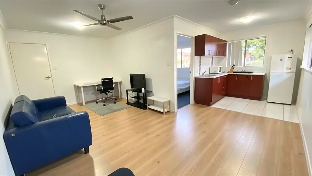 FULLY FURNISHED LUXURY STUDIO  WITH AIR CONDITION AND YOUR OWN LOUNGE
