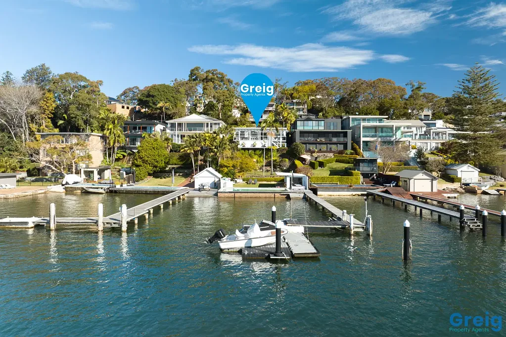 Oyster Bay 4Kwarto Exceptional as is, Extraordinary Potential – DA Approved