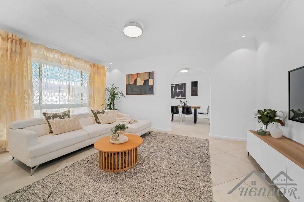 Noranda 4房  Newly Renovated Family Home on 775sqm with Development Potential