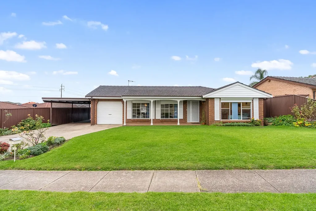 4 Kincumber Road, Bonnyrigg, NSW 2177