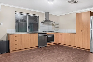 52 Aroona Way, Maddington, WA 6109, 4 Bedrooms, 2 Bathrooms, House