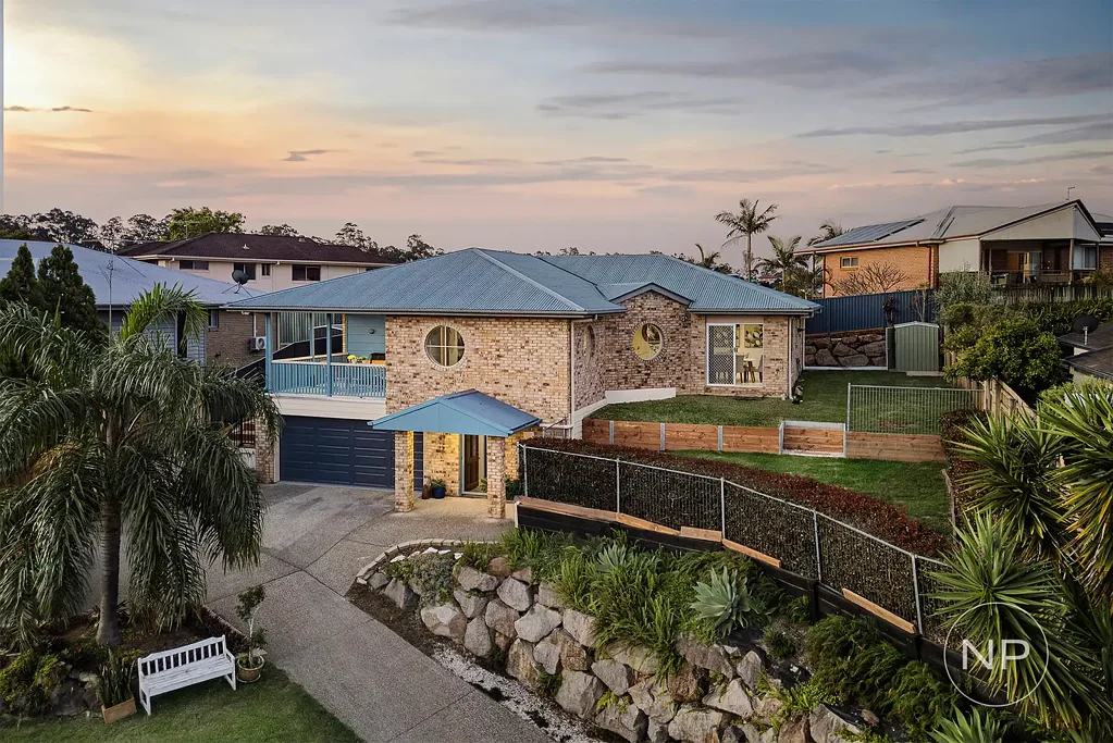 Eatons Hill 4બેડરૂમ Family-Sized Comfort in a Quiet Cul-de-sac