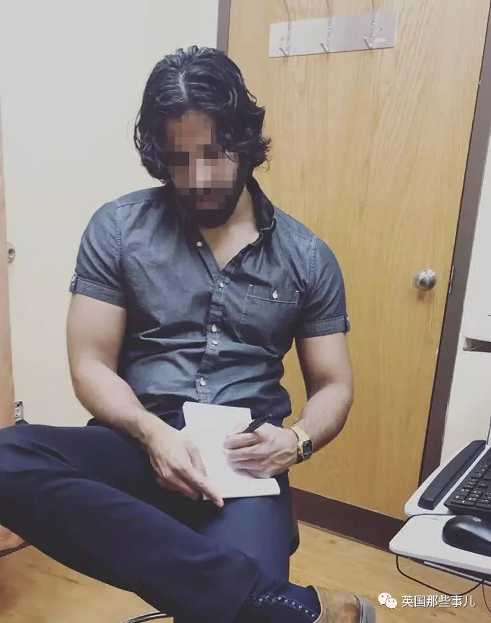 女病患偷拍帅气男医生发上网被围攻：你这是侵犯隐私+性骚扰！