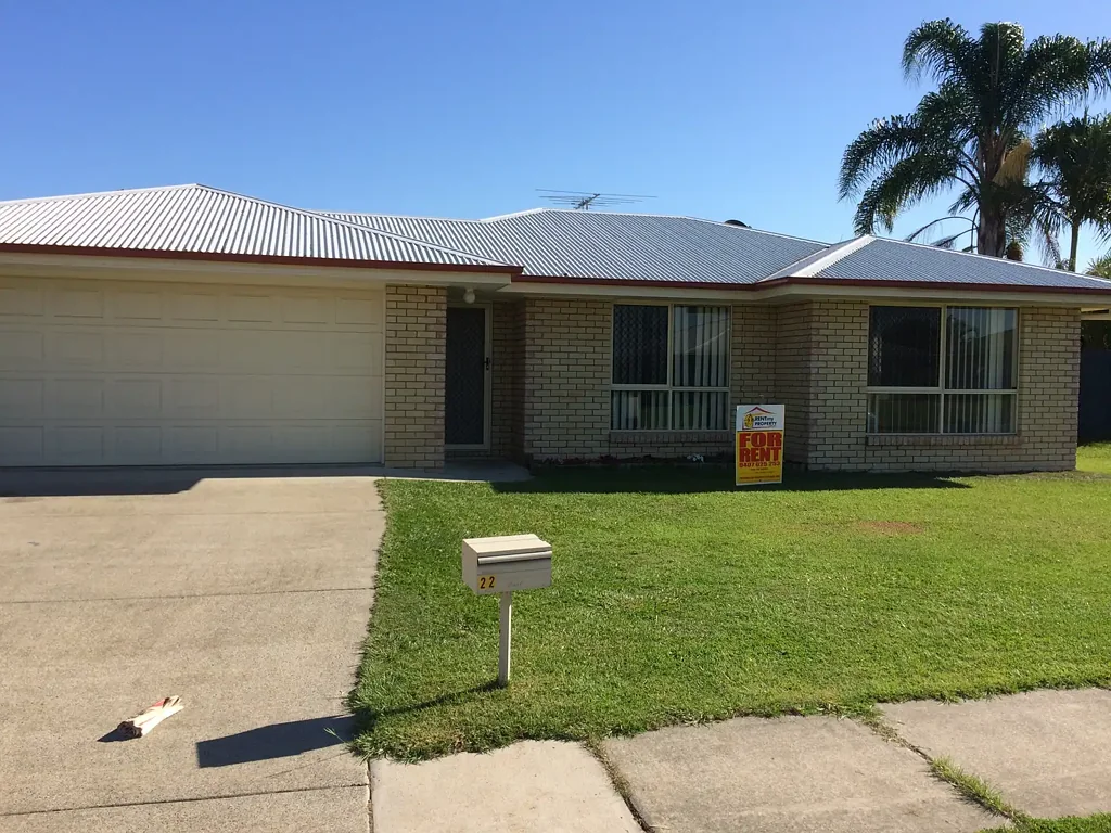 MODERN 4 BEDROOM FAMILY HOME