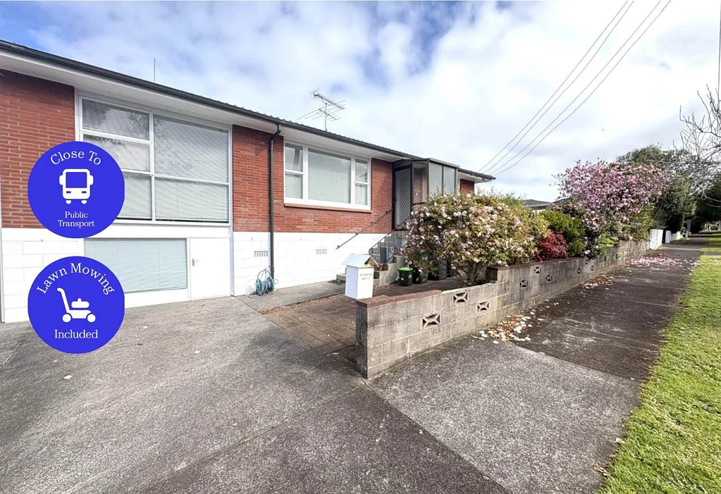Spacious two bedroom unit in a handy location