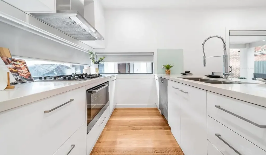 Contemporary Living In A Prime Locale