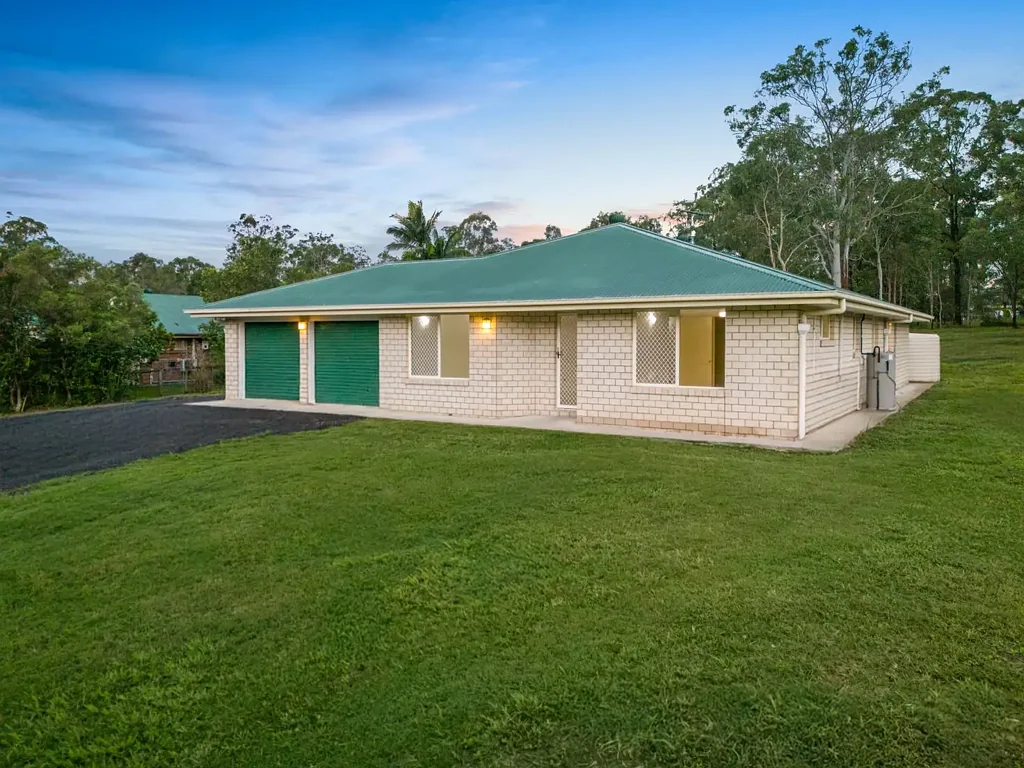 16-18 Overlander Court, Flagstone, QLD 4280