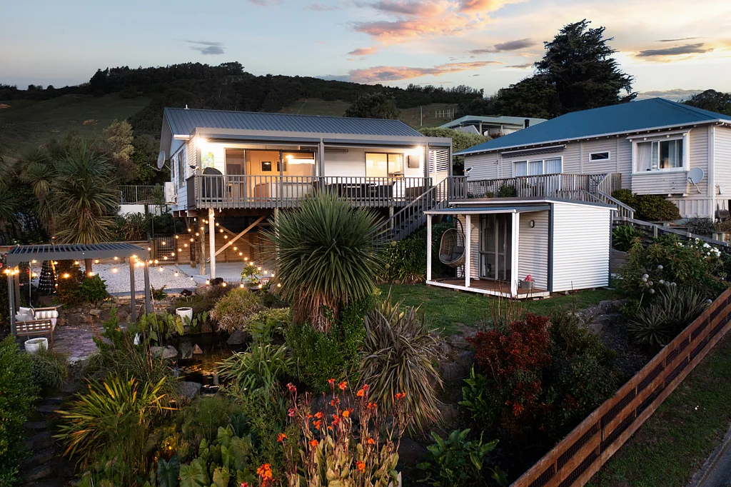 18 Haywards Lane, Duvauchelle, Canterbury