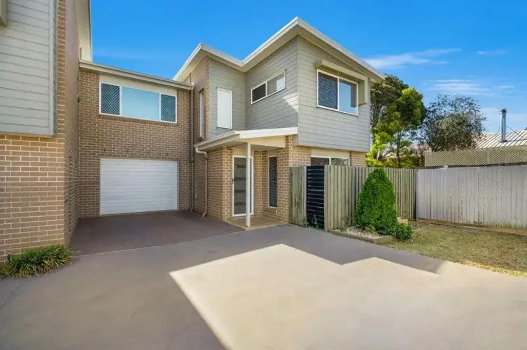 Wilsonton 2Moenga Secure, Low-Maintenance Living