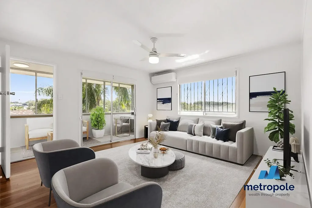 THREE-BEDROOM HAVEN IN POPULAR MANSFIELD