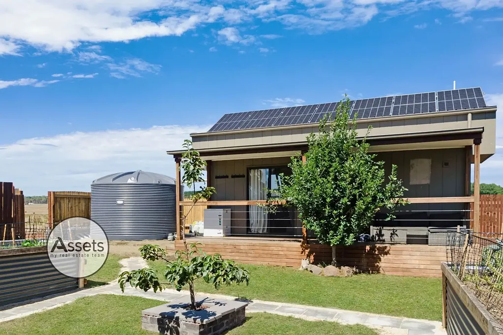 Hotspur  Tranquil Off-Grid Living