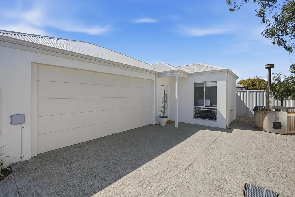 Padbury 3 Bedroom Move in and Switch Off!