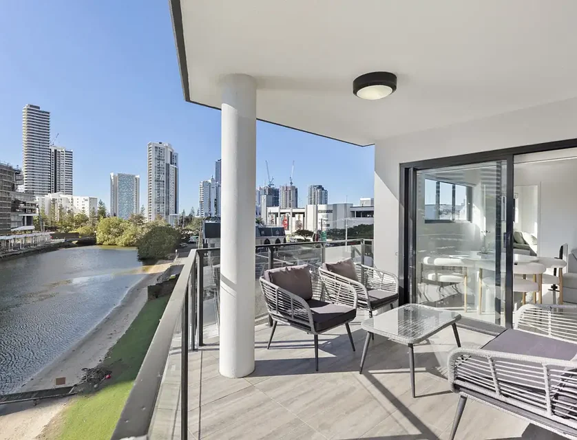 402/9 Hooker Boulevard, Broadbeach Waters, QLD 4218, 2房, 2浴, 公寓
