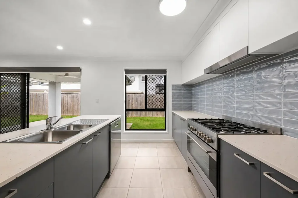 Nirimba 4Habitaciones Sophisticated Simplicity in the Heart of Nirimba