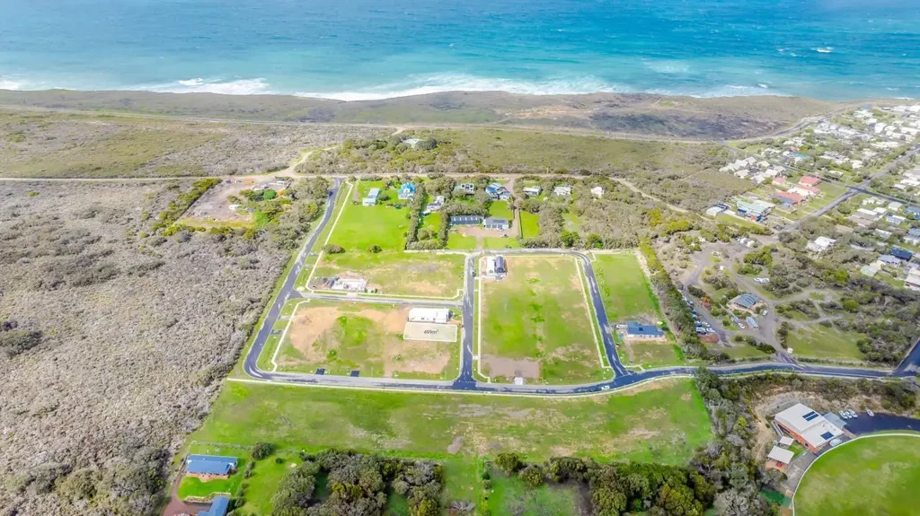 Port Campbell  Experience Coastal Serenity and Sustainable Living at Arches, Port Campbell
