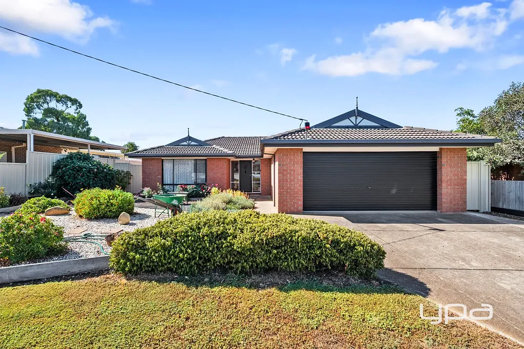 76 Holts Lane, Darley, VIC 3340