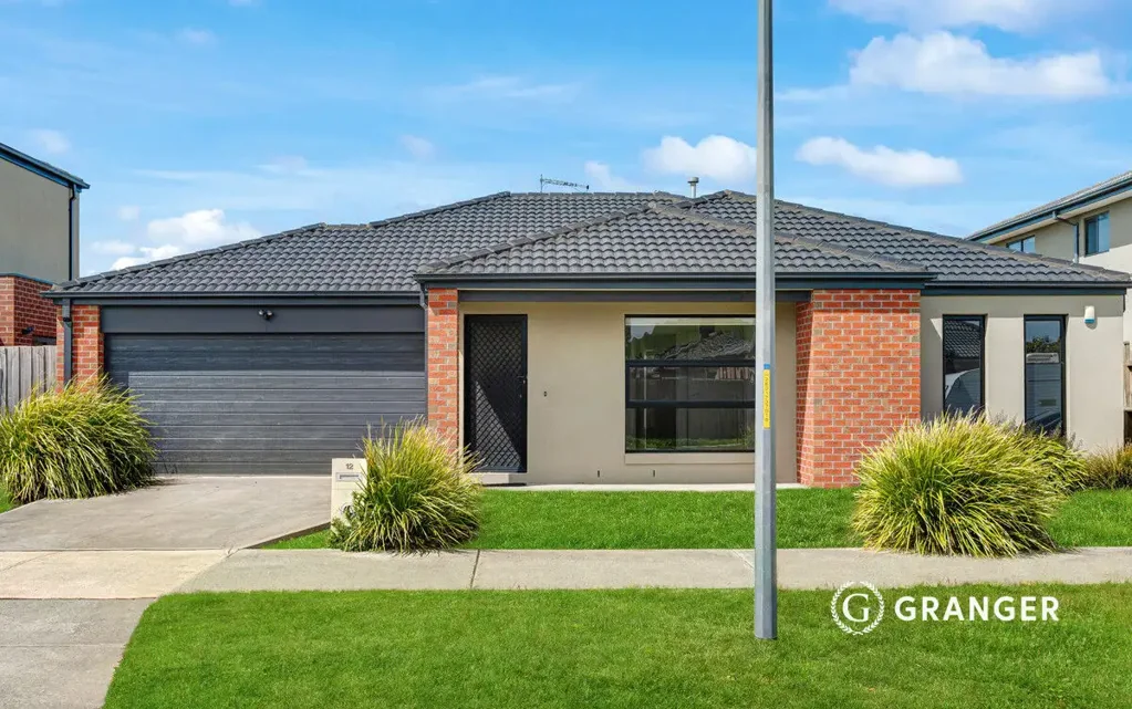 Wallan 4房  🏡 "Budget friendly 4-Bedroom Family Home in Sought-After Wallan Suburb - Your Perfect Home Awaits!" 🌿