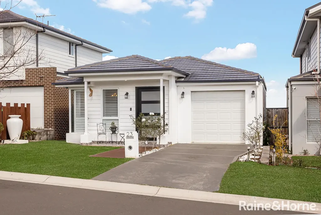 Box Hill 3 Bedroom Hamptons Elegance Meets Single-Level Comfort in Box Hill