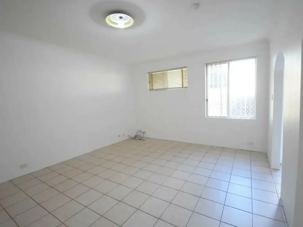 Beautifully Updated Townhouse
