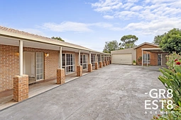 5 Debanne Court, Narre Warren
