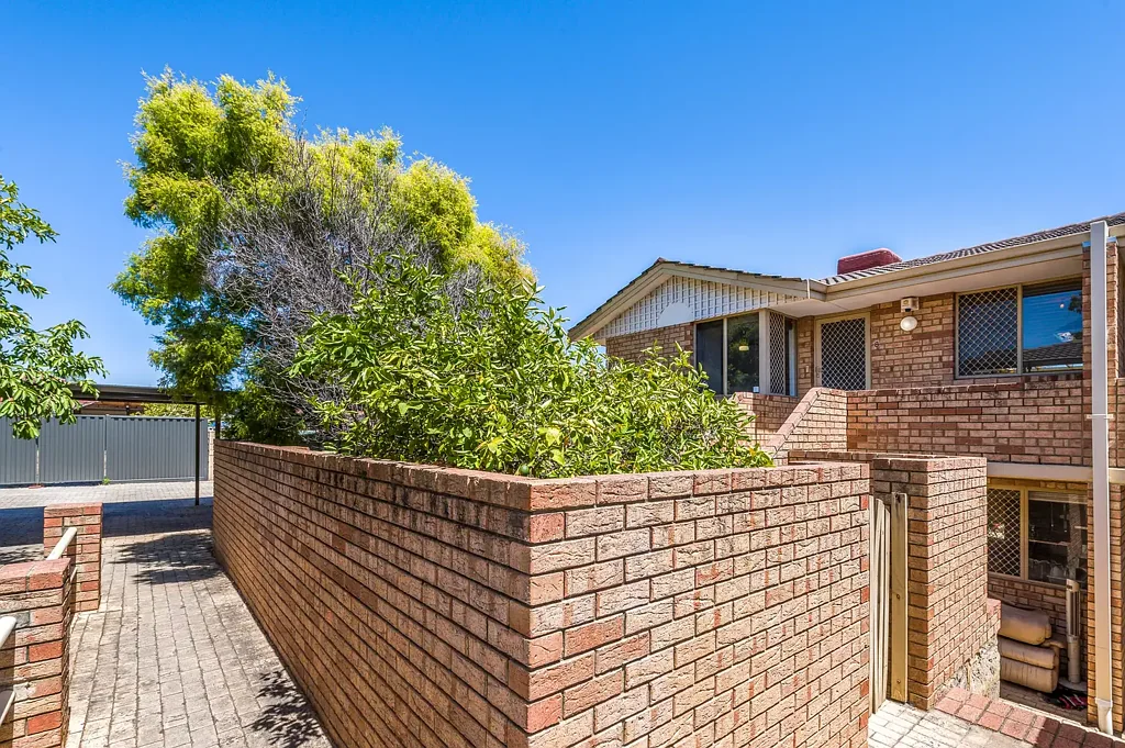 8/2 Mitchell Street, Bentley, WA 6102