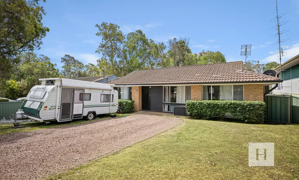 25 Wadalba Avenue, Lake Haven, NSW 2263