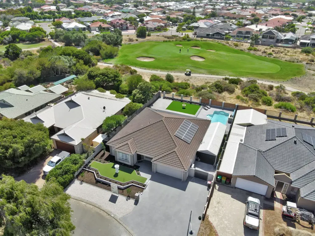 29 Camargue Green, Secret Harbour, WA 6173