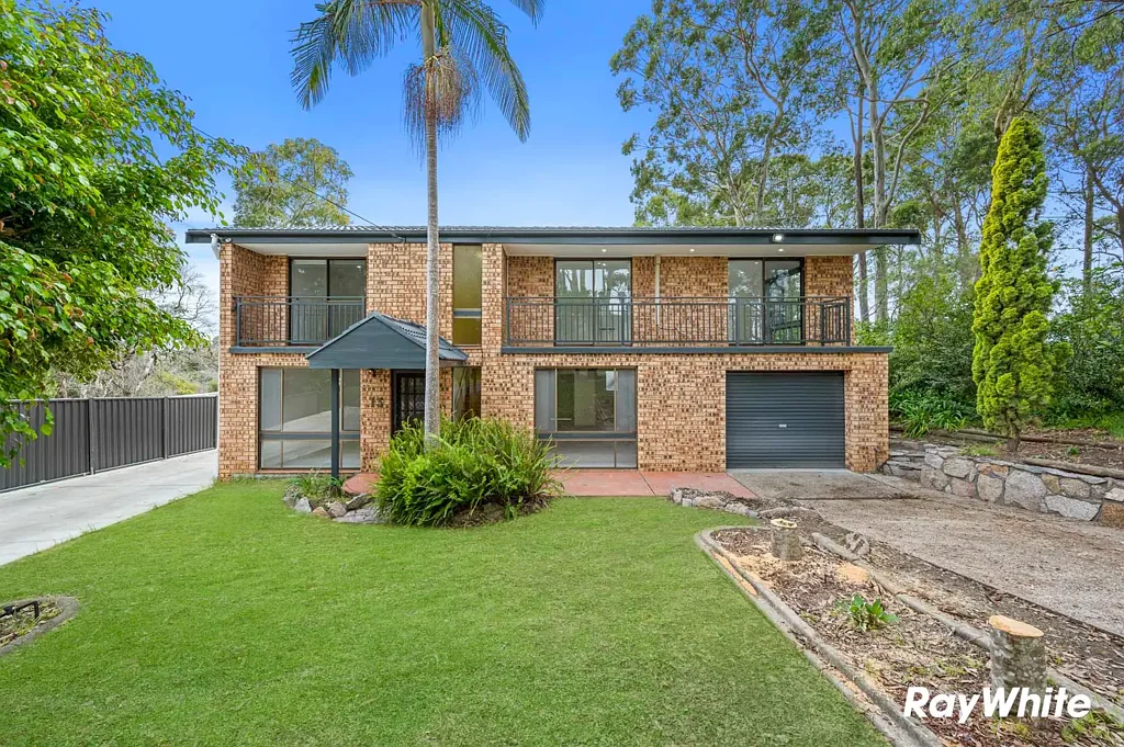 Sunshine Bay 5房  COASTAL ELEGANCE MEETS EFFORTLESS LIVING IN SUNSHINE BAY