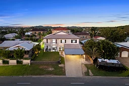16 Bankswood Street, Beaconsfield