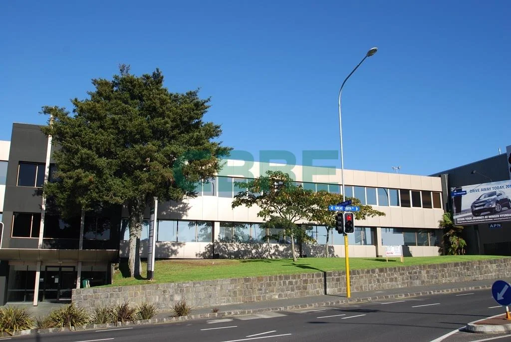 Greenlane CBRE - Efficient Great South Road Office