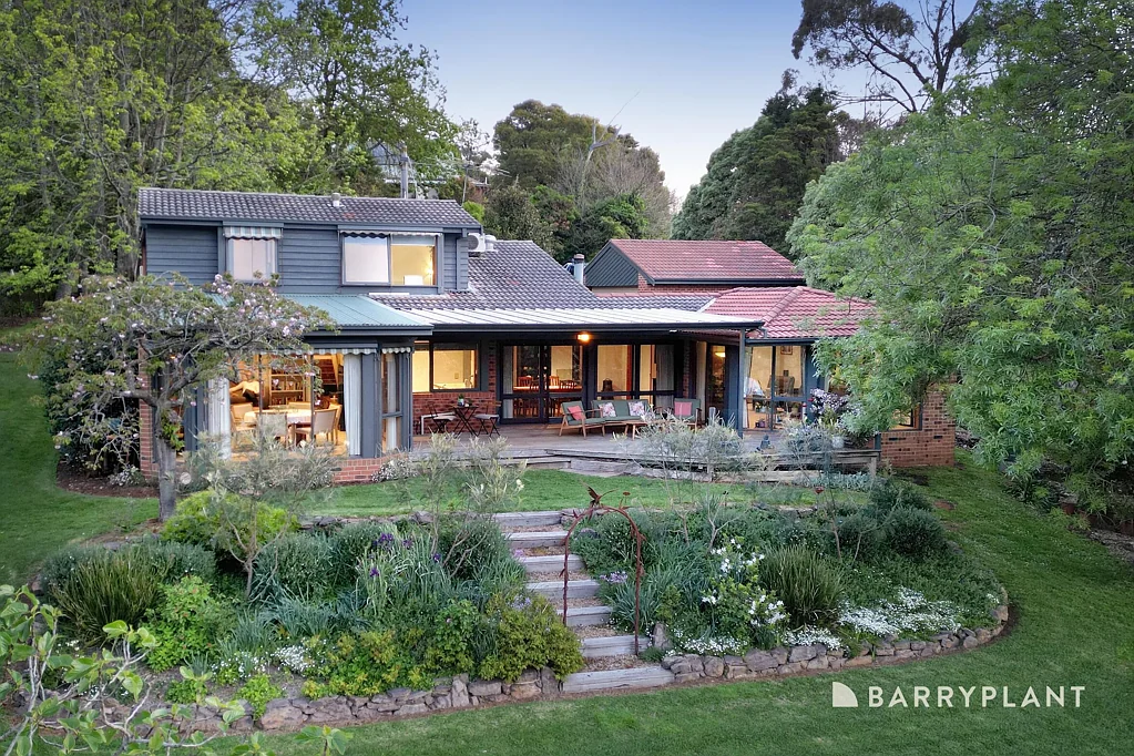 10 Naylors Road, Emerald, VIC 3782