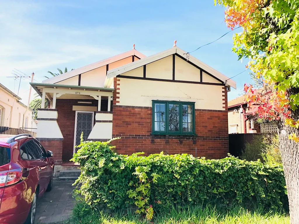 Comfortable & Cosy Two Bedroom Home