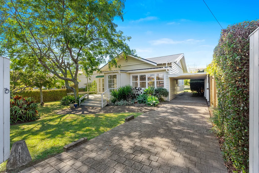 3 Frieston Road, Milford, North Shore City, Auckland