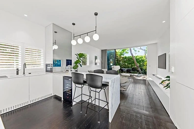 2 Marroo Street, Bronte, NSW 2024, 3 slaapkamers, 2 badkamers, Apartment