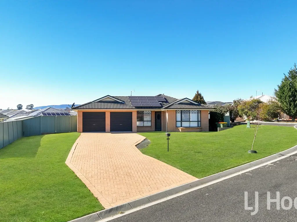 8 Ruby Place, Kelso, NSW 2795