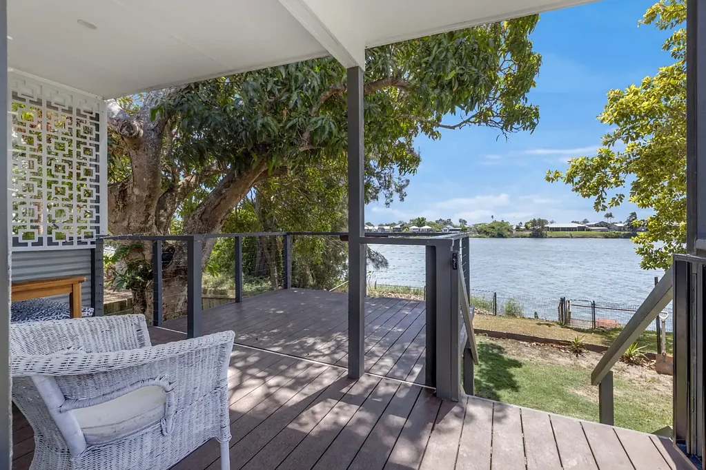 Gladstone 3chambre Waterfront Living in Gladstone - Minutes to Beaches!